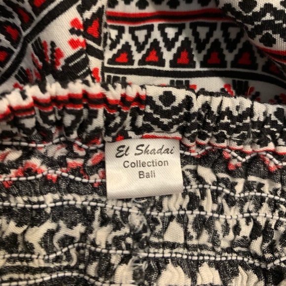 Womens XS/S Tribal Print Flowy Shorts w/ Lace - Picture 3 of 4